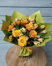 Букет цветов из:  Альстромерии и Розы в Сковородино