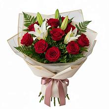 Букет цветов из:  Лилии и Розы в Сковородино