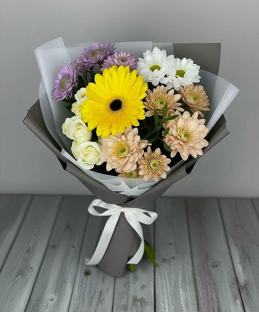 Букет цветов из: Розы, Герберы и Хризантемы в Сковородино