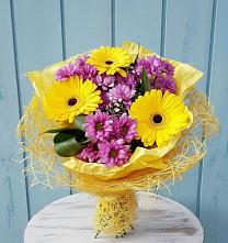 Букет цветов из:  Хризантемы и Герберы в Сковородино