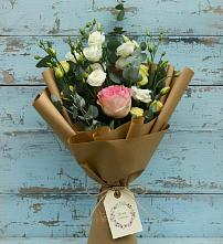 Букет цветов из:  Розы и Лизиантусы #REPLACE_PRED# Сковородино