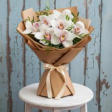Букет цветов из:  Орхидеи и Розы #REPLACE_PRED# Сковородино